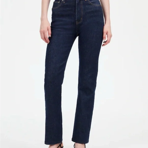 Madewell The '90s Straight Jean - Picture 2 of 7